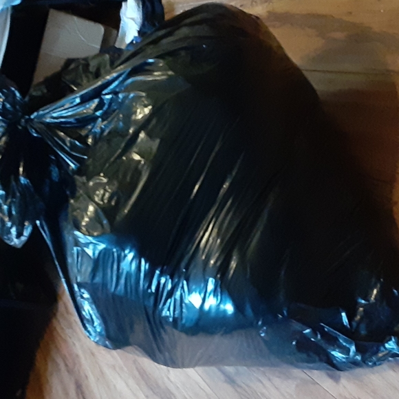 MYSTERY BAG OF CLOTHES!!! - Picture 3 of 5